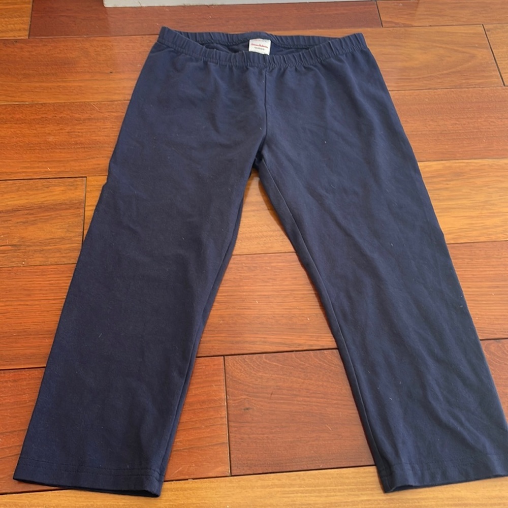 Hanna Andersson Capri leggings size 150